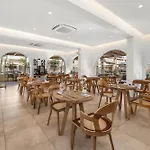 White Boutique Otel