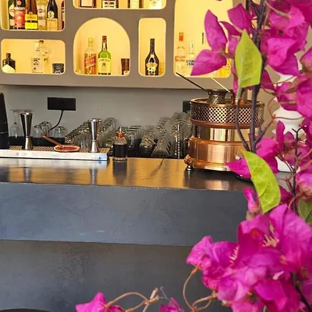 White Boutique & 5* Kardamena (Kos)