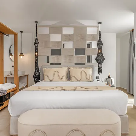 White Boutique & 5* Kardamena (Kos)