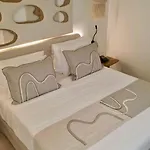 White Boutique