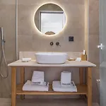 White Boutique 5*