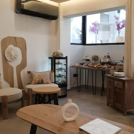 White Boutique & Kardamena (Kos)