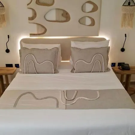 White Boutique & Ξενοδοχείο