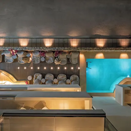 White Boutique Szálloda 5*