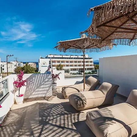 White Boutique & Ξενοδοχείο Kardamena (Kos)