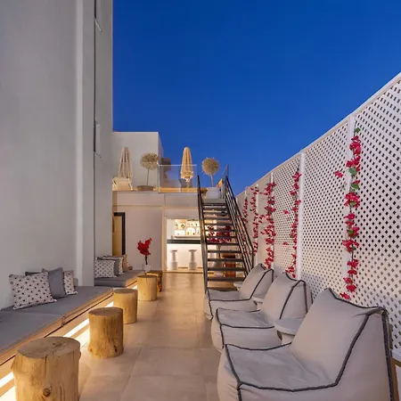 Ξενοδοχείο White Boutique &