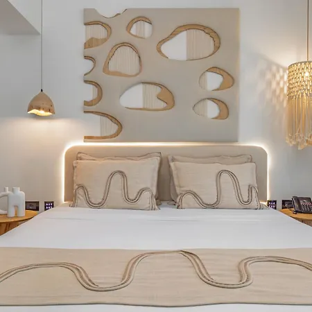 Ξενοδοχείο White Boutique &