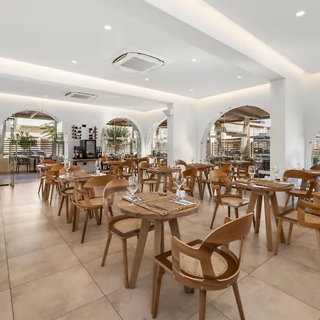 White Boutique & Ξενοδοχείο