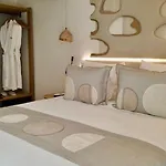 White Boutique