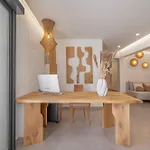 White Boutique 5*