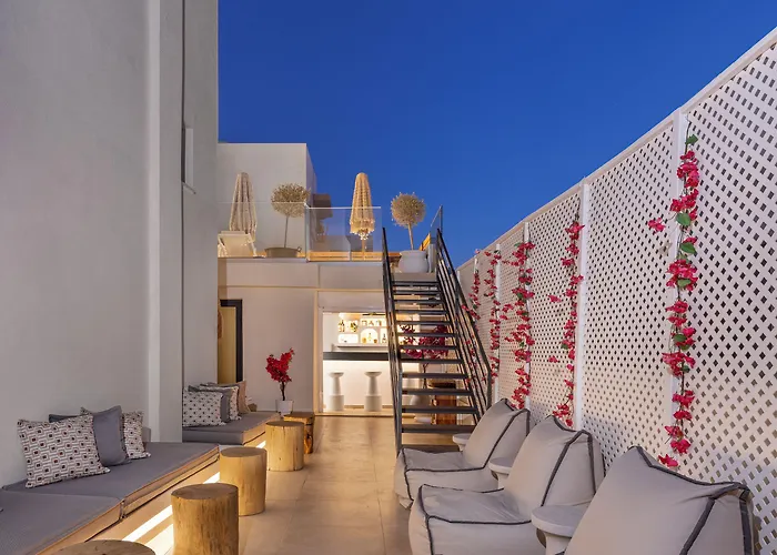 White Boutique 5*